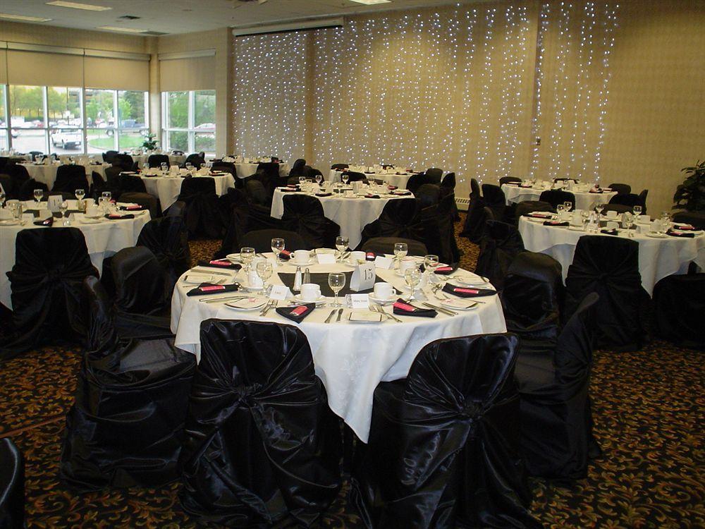 University Of Alberta - Hotel Edmonton Eksteriør bilde